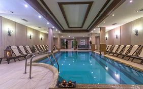 Мария-Антоанета Резидънс